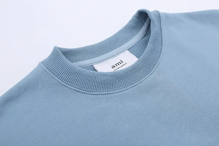 CY606# Ami Paris 2021 early autumn new product Ami de Coeur red love embroidered round neck sweatshirt for men and women. The fabric is made of 380G. Color: black, apricot, light blue, floral gray. Size: S-XL