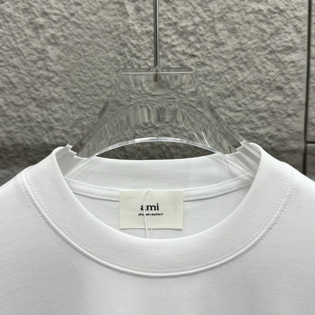 🅿️180 Ami* 2025 spring and summer new style Embroidered yellow love letters Customized double yarn plain cotton fabric Short-sleeved T-shirt Unisex Color: Black White Floral Gray Angora Red Size: S (90-130 catties) M (120-150 catties) L (140-165 catties) XL (160-180 catties) XXL (180-210 pounds)