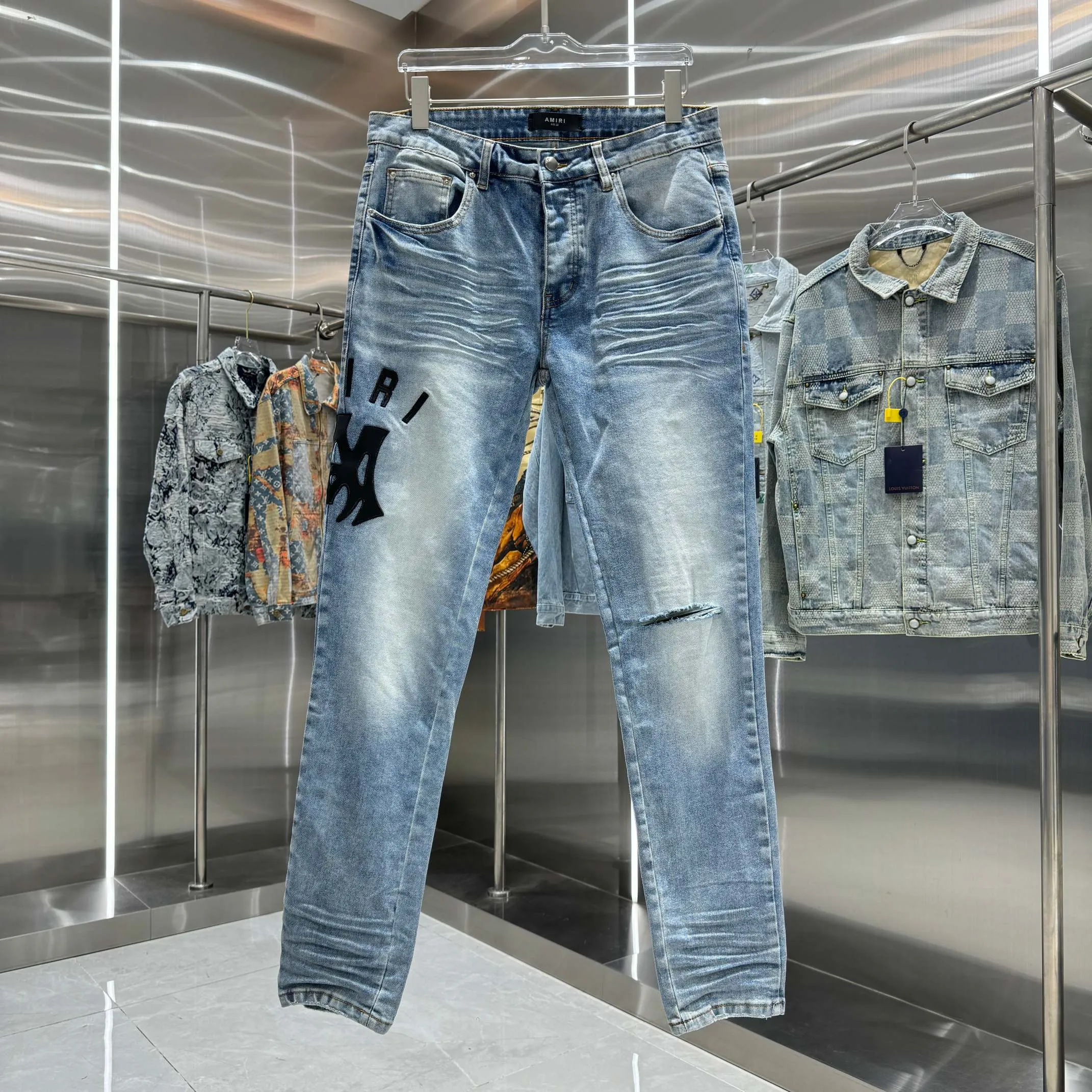 P290 Amiri ripped letter embroidered street fashion slim fit stretch jeans Color Blue Size 30 32 34 36 38