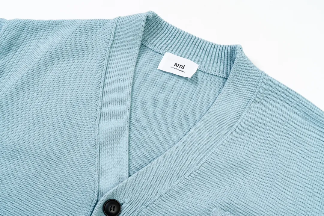P180 A8116# AMI Paris 2023 New Arrival Love Towel Embroidered Cardigan Sweater Single Piece M Size 0g Oversize Version Same Style for Men and Women Color: Black White Sky Blue Vanilla Apricot Code Number: S-XL P150