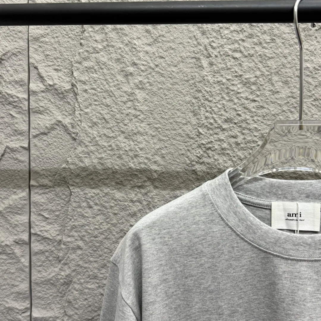 🅿️180 Ami* love embroidery 2025 spring and summer new style Hollow love A embroidered with personalized letters Customized double yarn plain cotton fabric Short-sleeved T-shirt Same style for men and women Color: white floral gray black Size: S (90-130 pounds) M (120-150 pounds) L (140-165 pounds) XL (160-180 pounds) XXL (180-210 pounds)