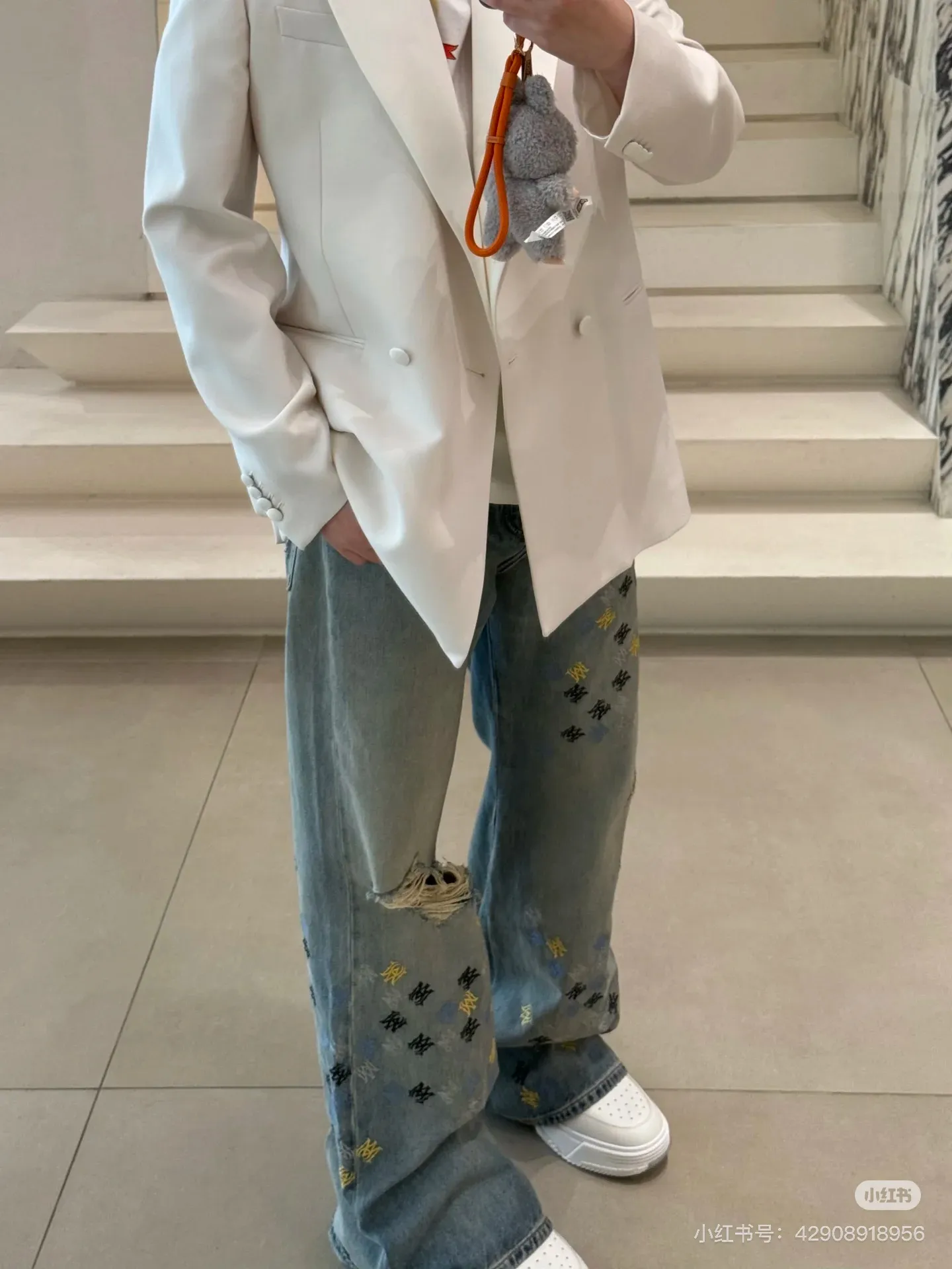 P270 Style No.: [M930] Consultation Picture