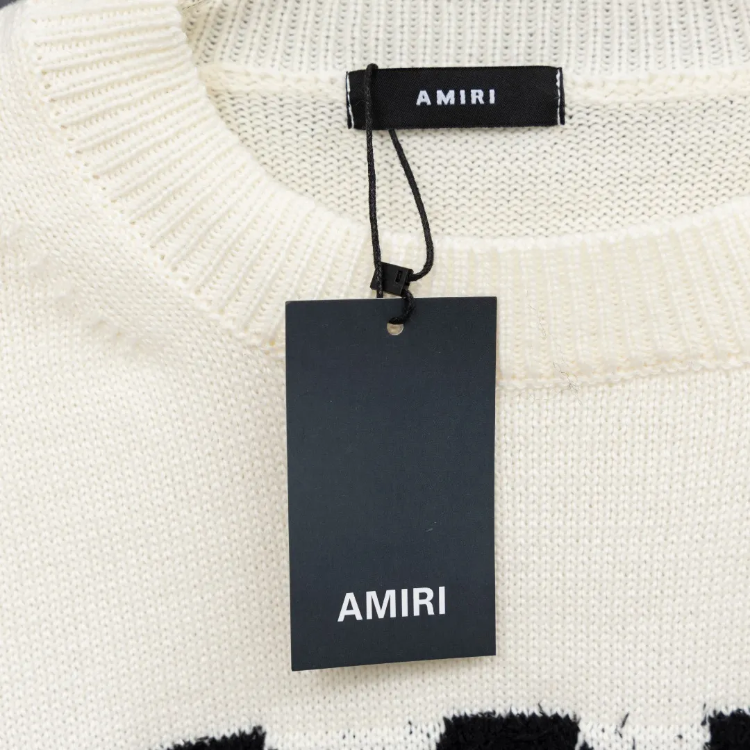 P290 Style: AMIRI distressed knitted long-sleeved sweater Size: S-XXL Fabric: Wool blend Accessories: Full set of customized original accessories No gender distinction, same style for men and women