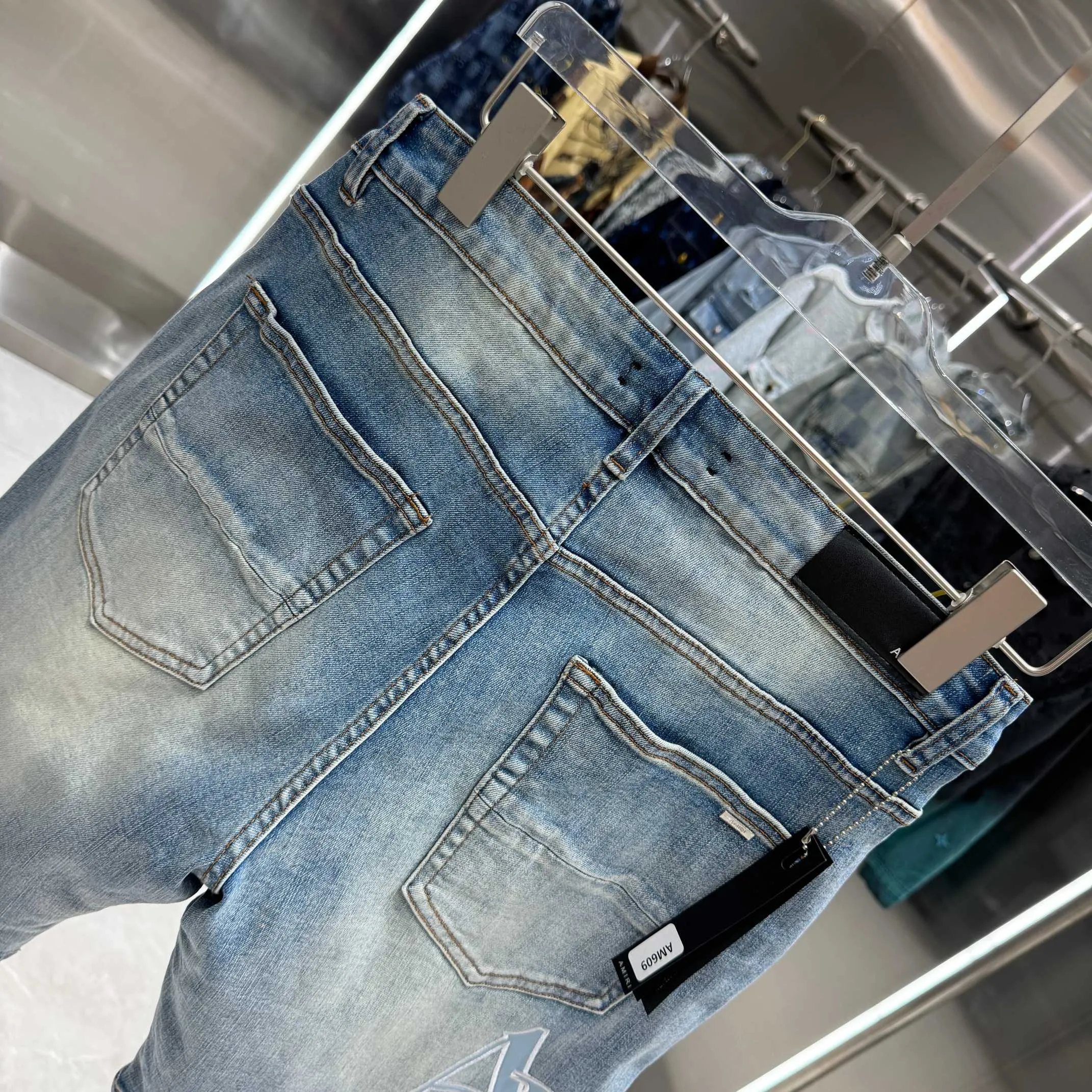 P250 Amiri ripped letter embroidery craft street fashion jeans shorts color blue size 30 32 34 36 38