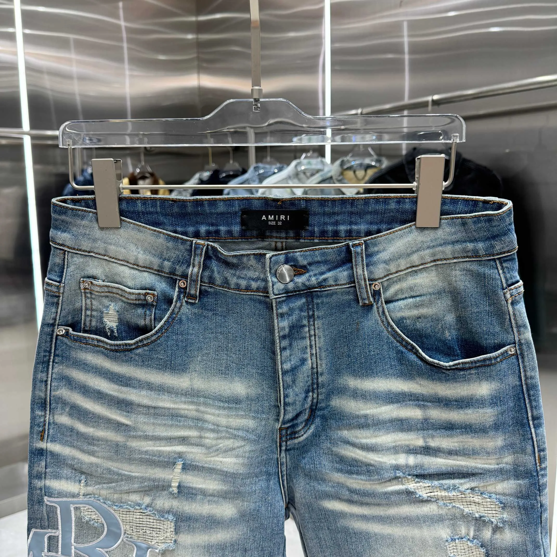 P250 Amiri ripped letter embroidery craft street fashion jeans shorts color blue size 30 32 34 36 38