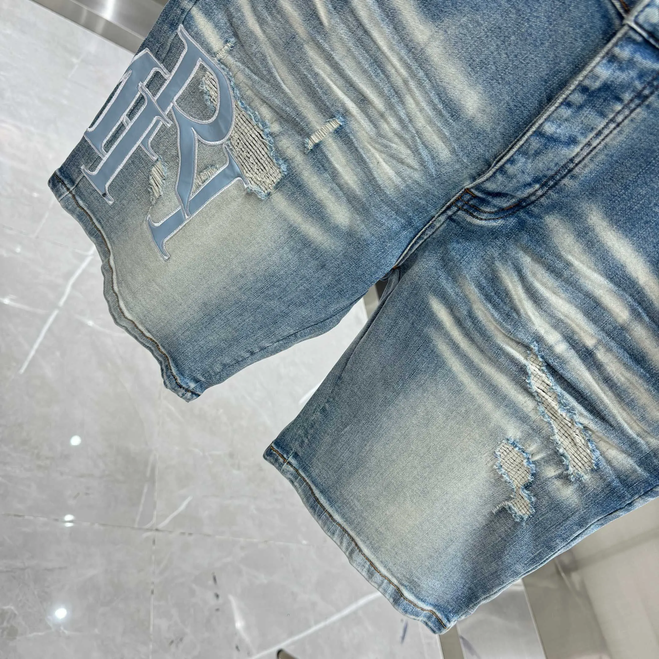 P250 Amiri ripped letter embroidery craft street fashion jeans shorts color blue size 30 32 34 36 38