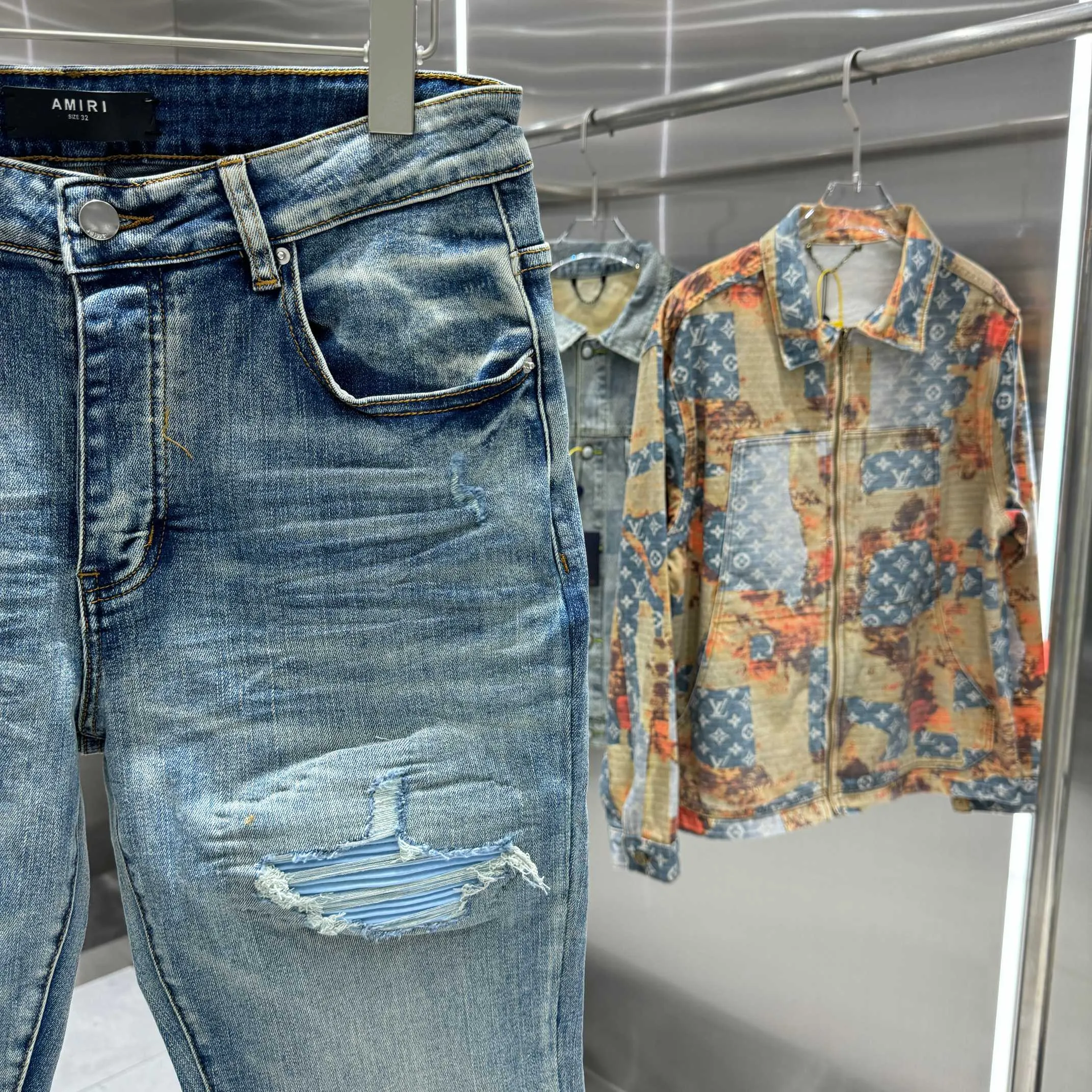 P290 Amiri ripped patchwork street fashion slim fit stretch jeans Color Blue Size 30 32 34 36 38