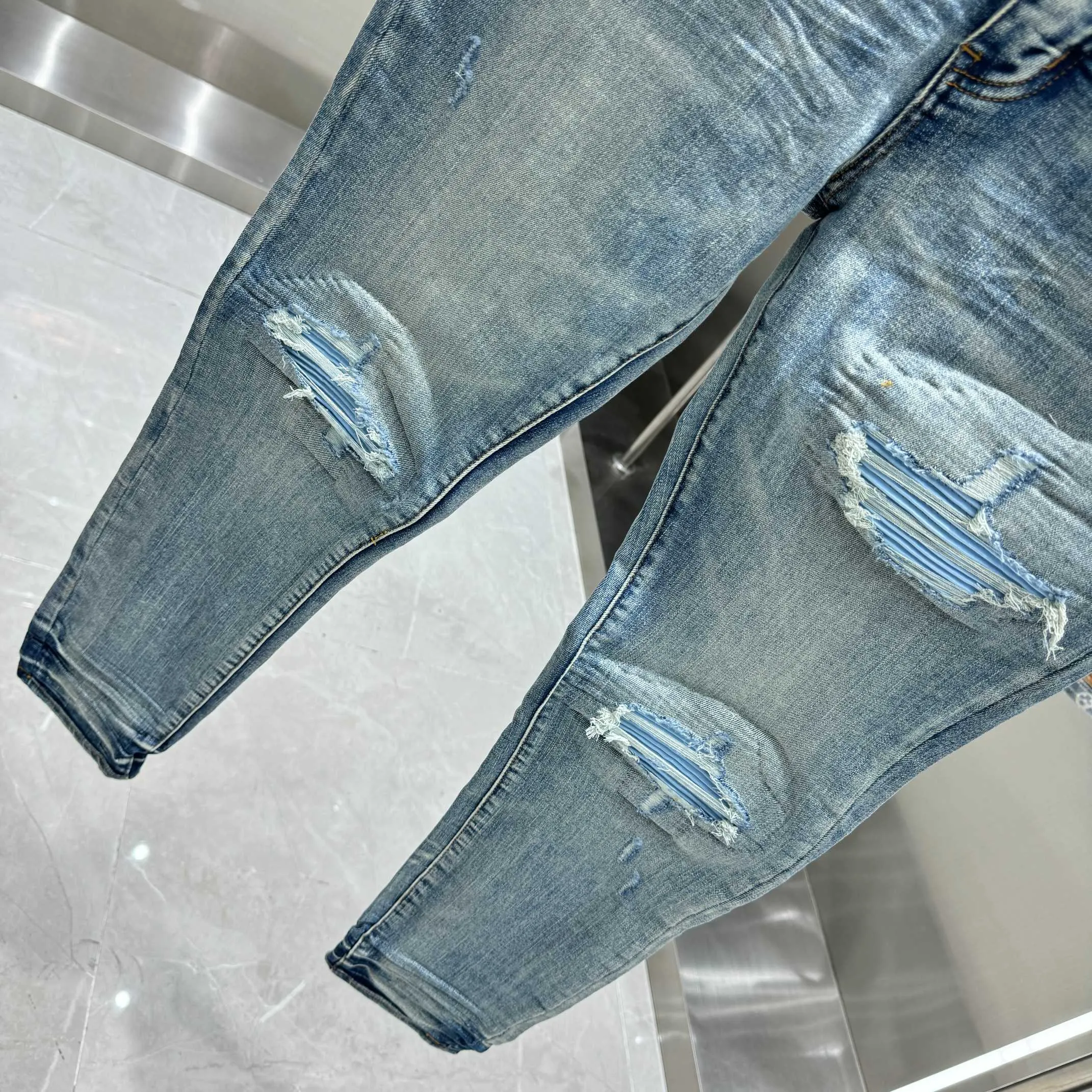 P290 Amiri ripped patchwork street fashion slim fit stretch jeans Color Blue Size 30 32 34 36 38