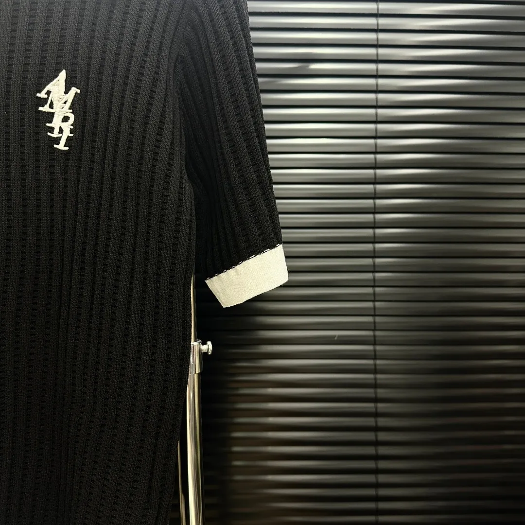 P300 Style: AMIRI patchwork embroidered knitted POLO Size: S-XXL Fabric: Wool blend Accessories: Full set of customized original accessories No gender distinction, same style for men and women