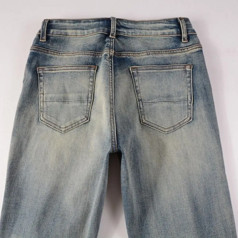 #M67 P168💰 AMIRI patch embroidery jeans trousers AMIRI high street basic ripped tight elastic jeans trousers amiri brand jeans break the production process and cutting of the original jeans, the fabrics are softer and more comfortable Hand-sewn collar label Customized logo buttons Genuine leather tag Color: Picture color Size: 30-32-34-36