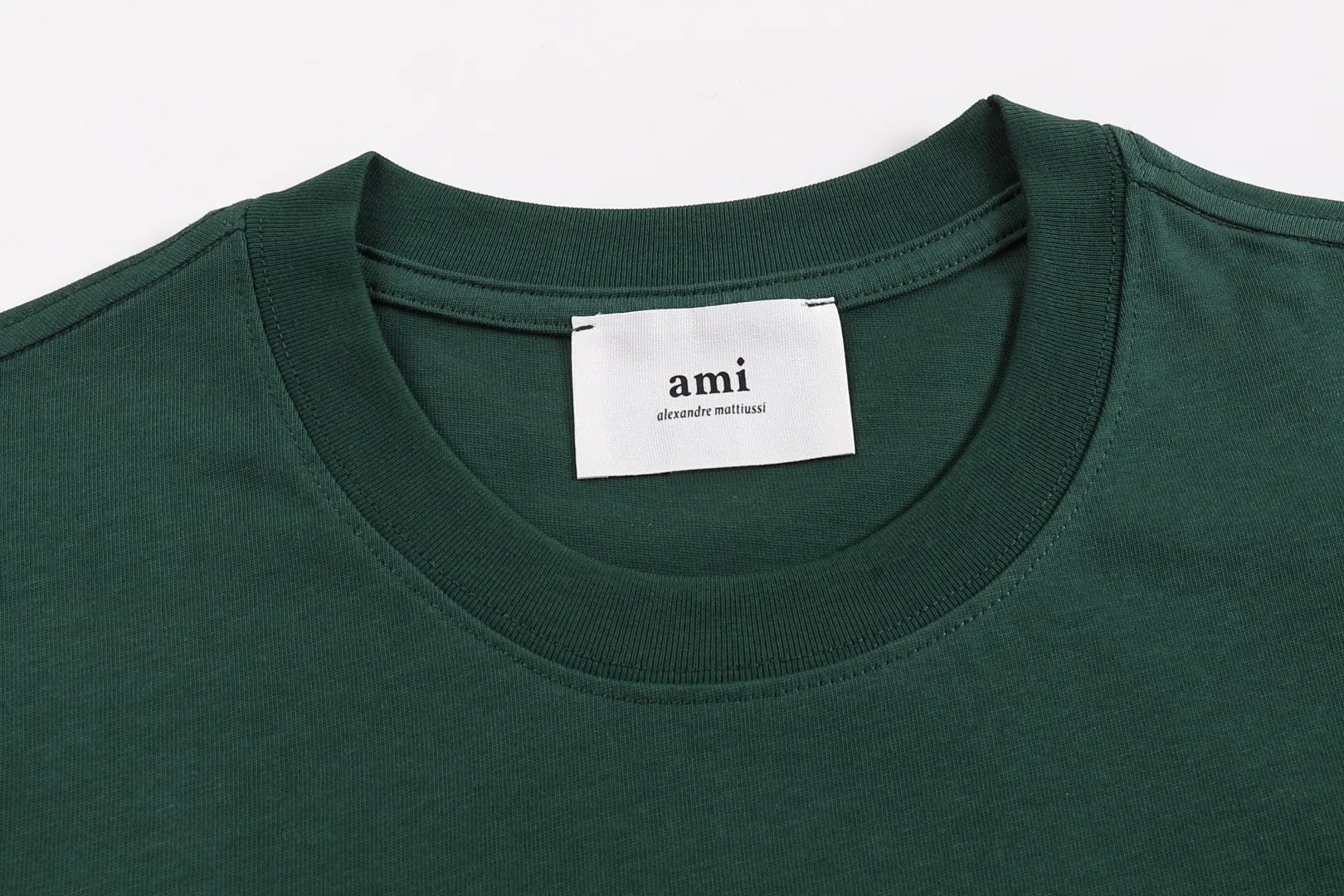P114 Style No. 125 AMI&WDC [Cui Woo-sik co-branded model] AMI 2025 spring and summer new style short-sleeved genuine original 1;1 mold color: dark green code number: S-XL