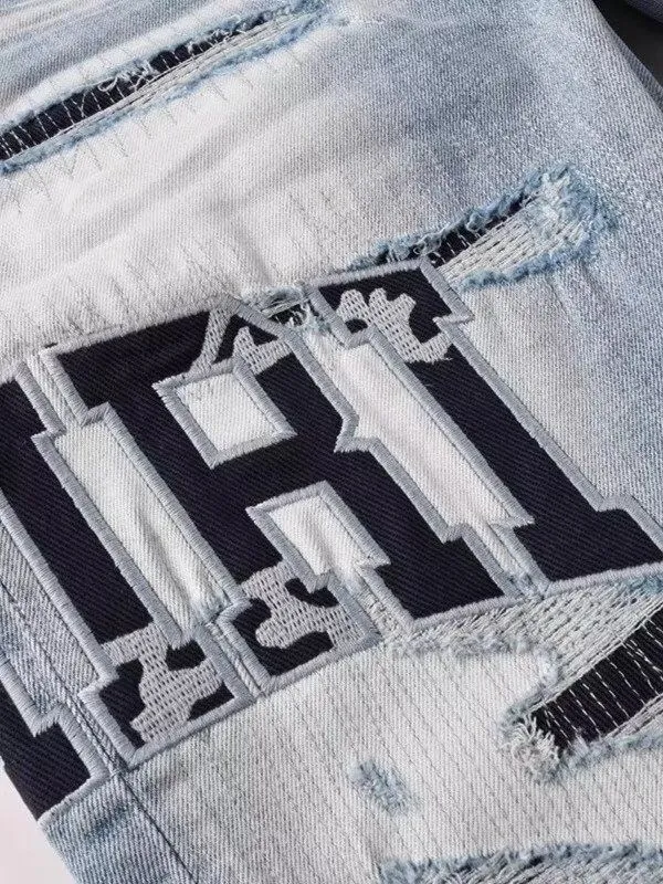 P220 💰 AMIRI patch embroidery jeans trousers AMIRI high street basic ripped tight elastic jeans trousers amiri brand jeans break the production process and cutting of the original jeans, the fabrics are softer and more comfortable Hand-sewn collar label Customized logo buttons Genuine leather tag Color: Picture color Size: 30-32-34-36