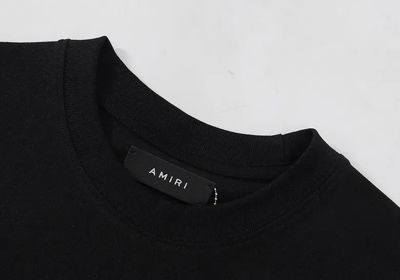 Style number: 694 P120 Fabric: 260g double yarn AMIRI 2025 spring and summer new logo round neck T-shirt high street unisex style loose classic tiger letter short sleeves Color: black Size: S M L XL