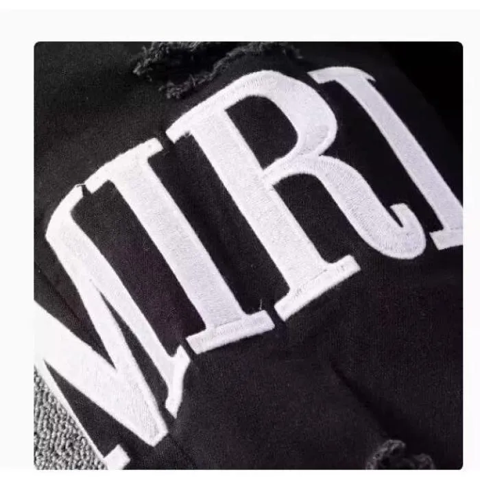 #M71 P168💰 AMIRI patch embroidery jeans trousers AMIRI high street basic ripped tight elastic jeans trousers amiri brand jeans break the production process and cutting of the original jeans, the fabrics are softer and more comfortable Hand-sewn collar label Customized logo buttons Genuine leather tag Color: Picture color Size: 30-32-34-36