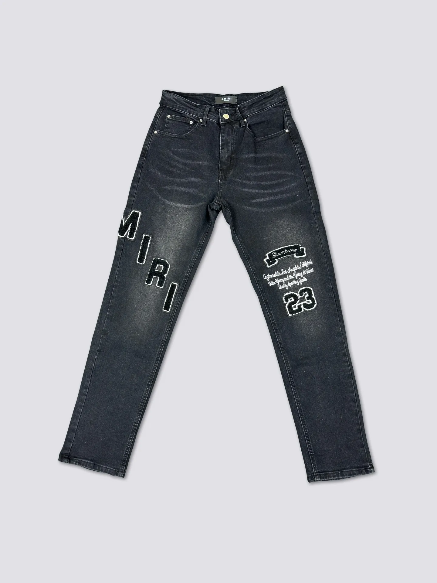 AMIRI's new jeans washed towel embroidered logo denim trousers are the same for men and women Color: Black Size: S-XL (28-34)