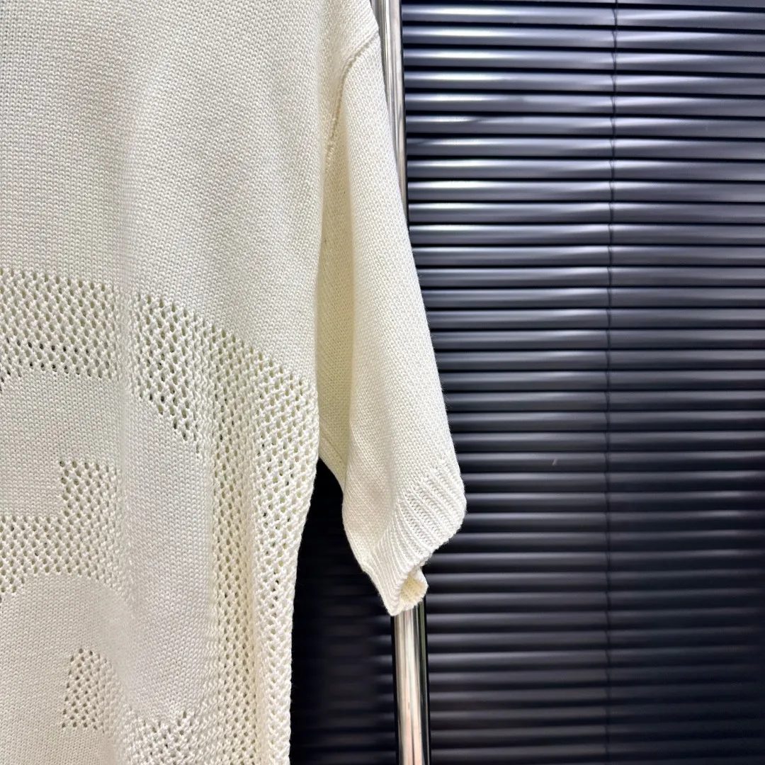P240 Style: AMIRI Hollow Number 22 Commemorative Knitted Short Sleeves Size: S-XXL Fabric: Wool blend Accessories: Full set of customized original accessories No gender distinction, same style for men and women