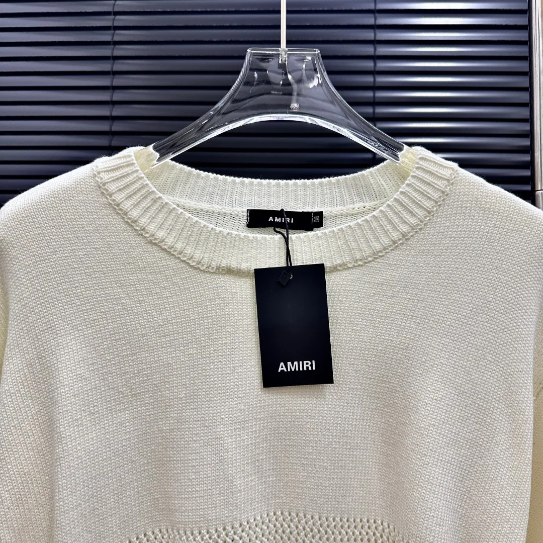 P240 Style: AMIRI Hollow Number 22 Commemorative Knitted Short Sleeves Size: S-XXL Fabric: Wool blend Accessories: Full set of customized original accessories No gender distinction, same style for men and women