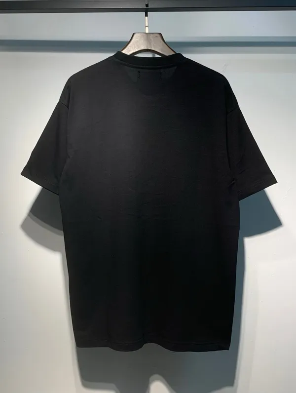 701 model P114 AMIRI real shot black white hanging shot S. M. L. XL