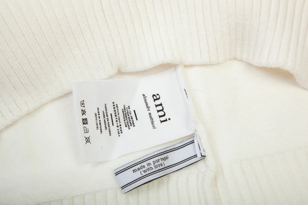 8128# Ami Paris 2023 new small love embroidered wool sweater, high collar, oversize design, same style for men and women, color: black, white, gray, size: S-XL