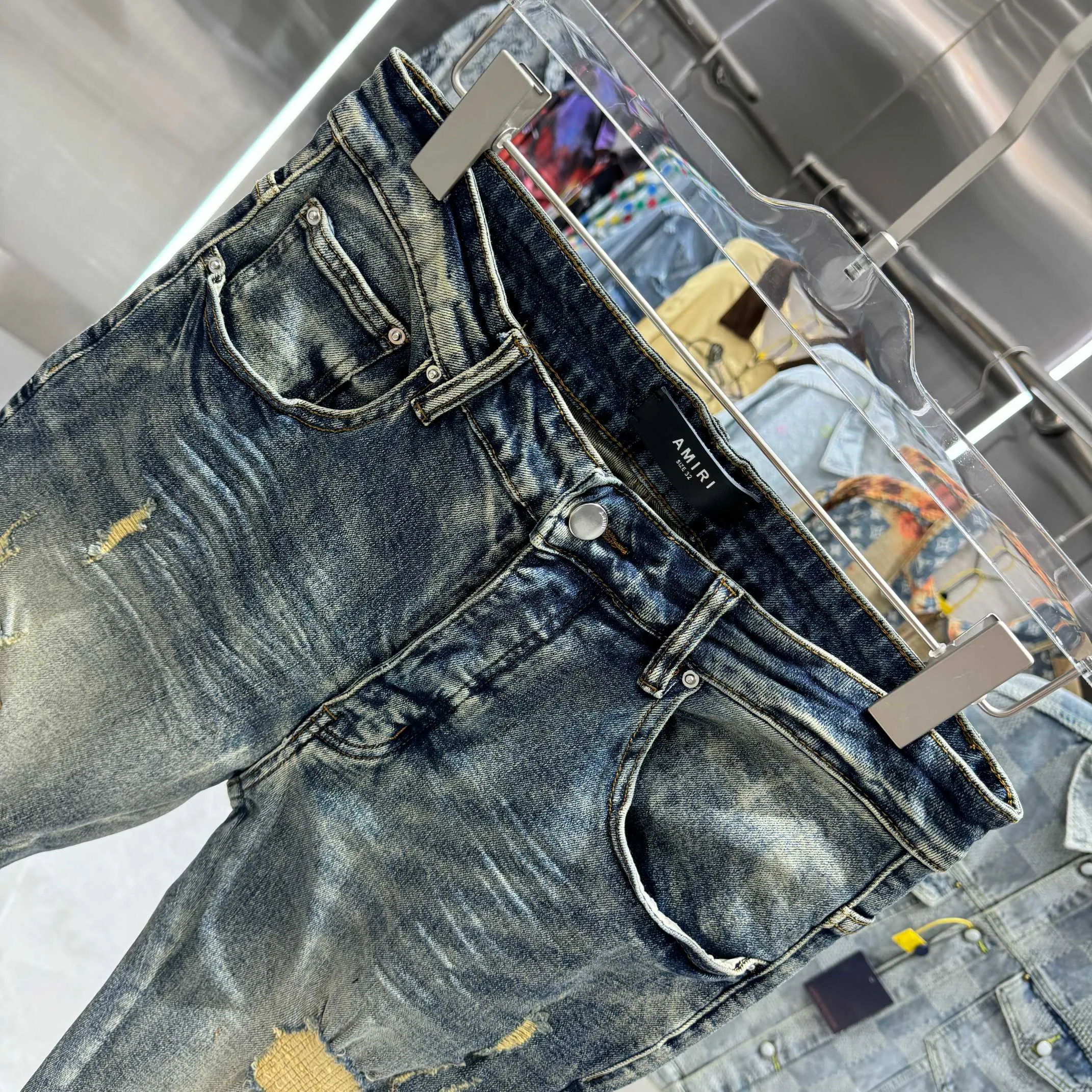 P290 Amiri ripped letter embroidery craft street fashion slim fit stretch jeans color blue size 30 32 34 36 38