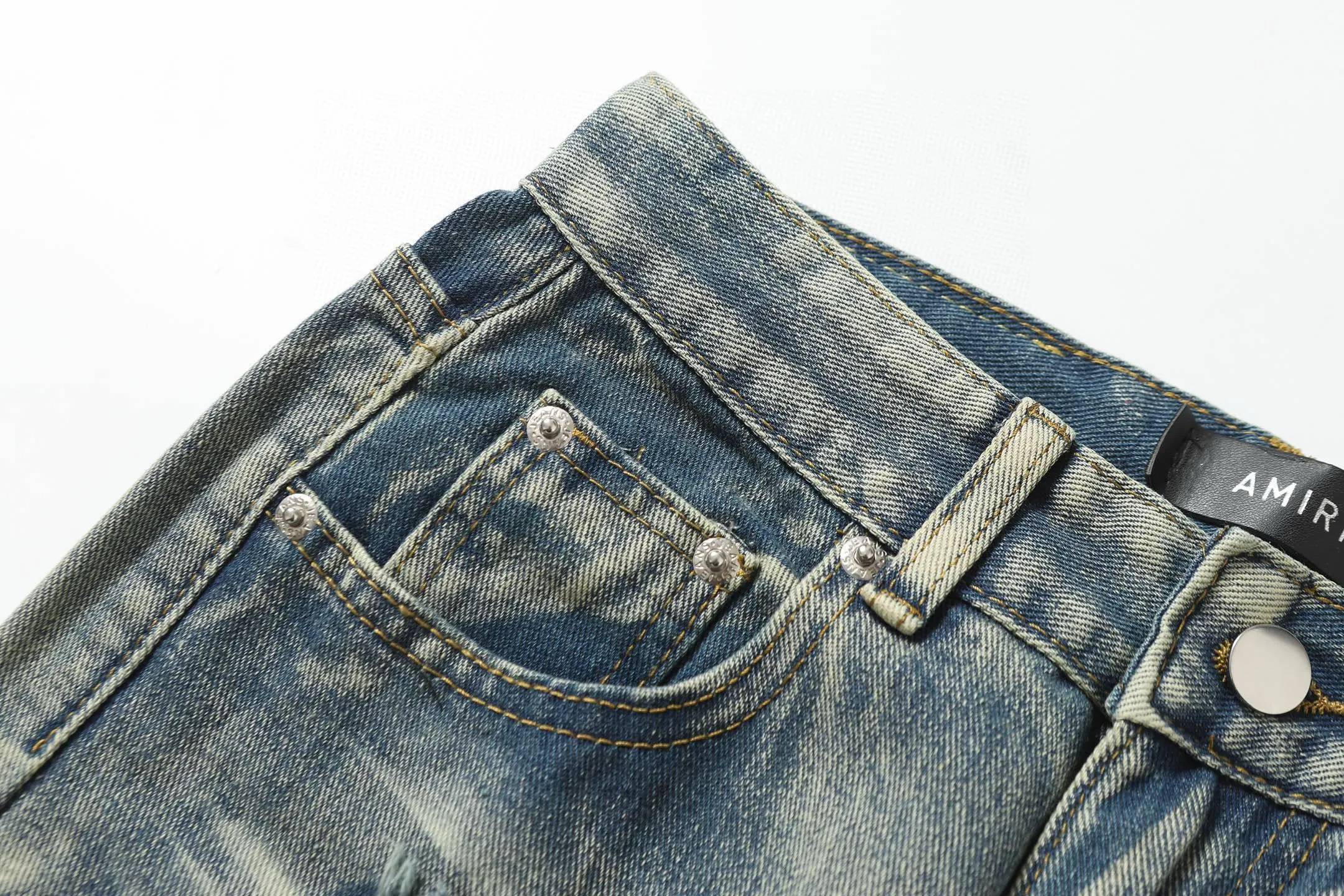 P270 AMIRI patch embroidery jeans trousers AMIRI high street basic ripped jeans trousers Color: Picture color Code number: 28-36