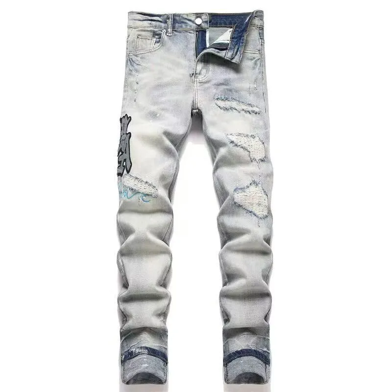 #M56 P168💰 AMIRI patch embroidery jeans trousers AMIRI high street basic ripped tight elastic jeans trousers amiri brand jeans break the production process and cutting of the original jeans, the fabrics are softer and more comfortable Hand-sewn collar label Customized logo buttons Genuine leather tag Color: Picture color Size: 30-32-34-36