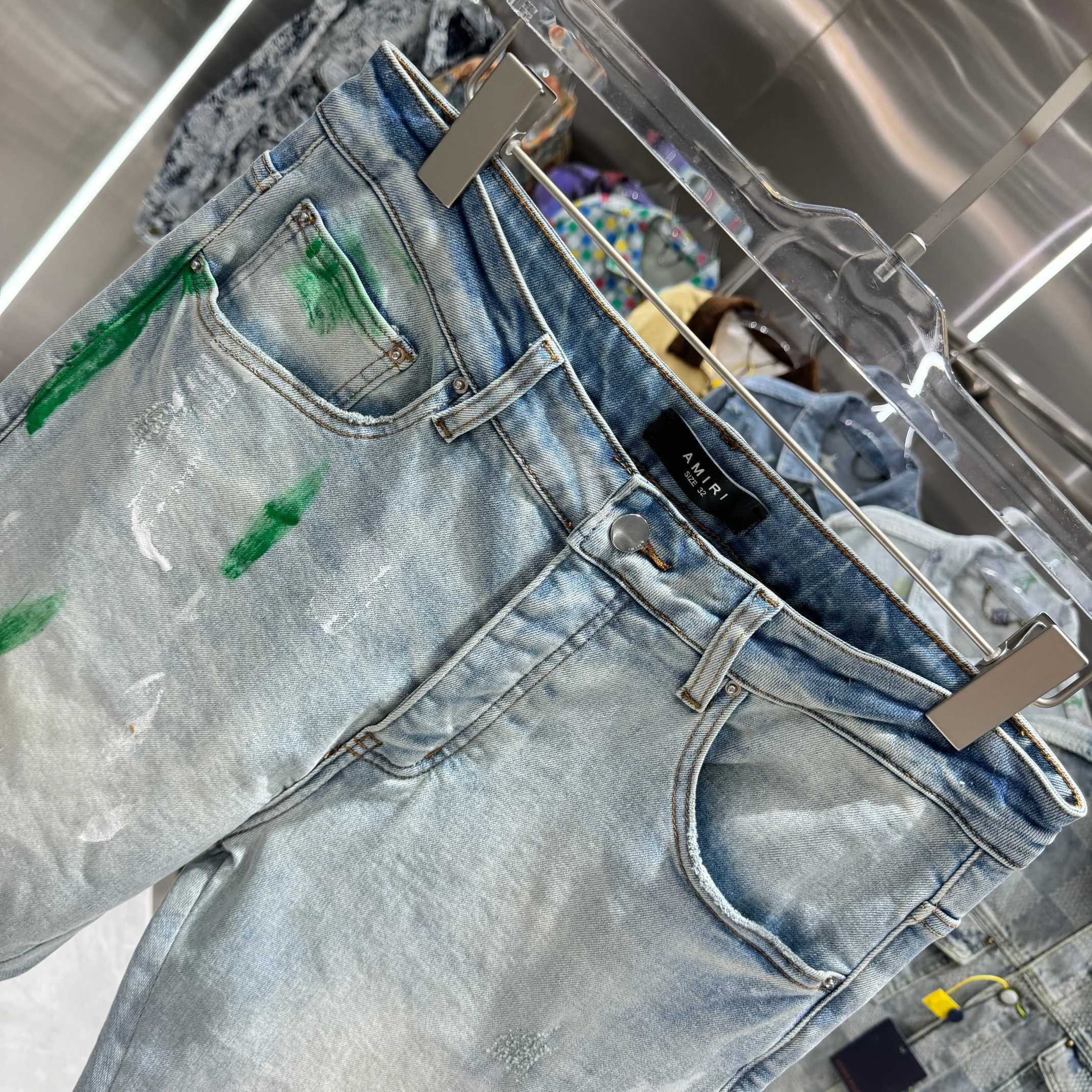 P290 Amiri graffiti letter embroidery street fashion slim fit stretch jeans Color light blue Size 30 32 34 36 38