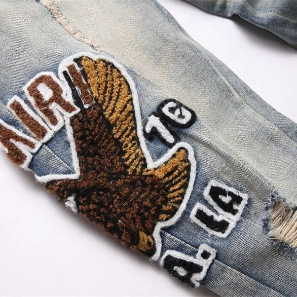 #M74 P168💰 AMIRI patch embroidery jeans trousers AMIRI high street basic ripped tight elastic jeans trousers amiri brand jeans break the production process and cutting of the original jeans, the fabrics are softer and more comfortable Hand-sewn collar label Customized logo buttons Genuine leather tag Color: Picture color Size: 30-32-34-36