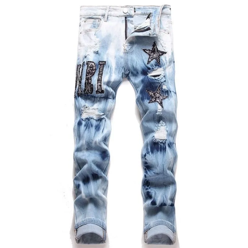 P180 Top replica AMIRI patch embroidered jeans trousers AMIRI high street basic ripped tight stretch jeans trousers Amiriamiri is transliterated as Emil, which is the name of the founder. Mike Amiri, the founder of amiri, grew up in Los Angeles, USA. He was influenced by the local street culture Rock since childhood, so he founded the amiri brand named after himself. A variety of trendy clothing meets the needs of different fashion players. Amiri clothing has novel and unique styles and is a well-known street brand in the United States. Many of its styles and styles are loved by many street photographers. Various clothing styles meet the needs of different people, show their unique temperament, and show the trend of dressing. amiri's jeans are relatively famous. Not only do they have many styles, but the quality of the jeans is also very good. Many celebrities have also worn amiri brand jeans.  The jeans of the amiri brand break through the production process and cutting of the original jeans. The fabrics are relatively soft and comfortable, and are not as hard as some jeans, which can irritate the skin and cause the skin to bleed when worn. Los Angeles trendy brand Amiri's jeans are made with great detail from tailoring to texture, adding wrinkles, bullet holes, damage and other details to add to the trendiness of the jeans. You can choose the style that suits you according to your own needs. Only when you wear a suitable style can you have a certain sense of fashion.  In recent years, high street has become a word that appears more and more frequently in men's clothing. High street style has also become an important direction for everyone's matching. High street related items are basically inseparable from oversize or off-shoulder tops. The lower body is matched with trackpants or tight-fitting denim. In my opinion, the most representative one is perhaps annihilation. Color; picture color Size: m l xl xxl