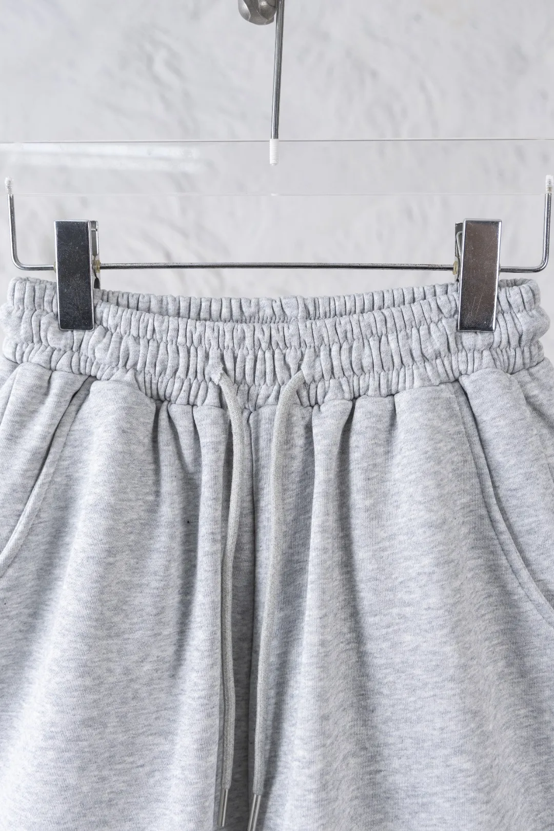 💰180 AMIRI new shorts, classic printed shorts, light luxury, a must-have item for daily commuting for men and women, correct version, welcome to compare, detailed features · Made of 360g Xinjiang cotton double yarn fish scale terry fabric · Loose waist trousers · Double needle stitching and cross-stitching process Color: black/grey Size: S M L XL XXL (please state your height and weight when placing an order)