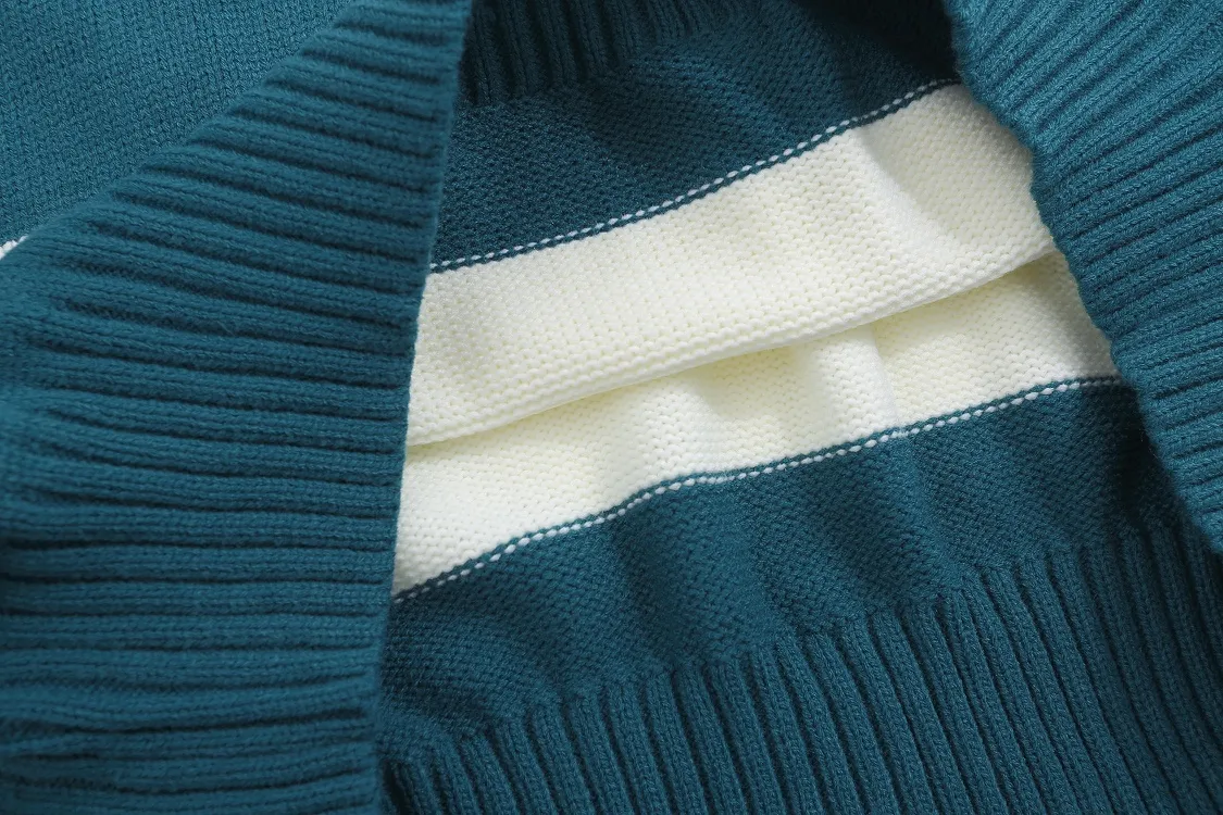 A3# AMI Paris21SS Autumn and Winter New Paris Christmas Limited Stripe Love A Embroidery Loose Lazy Style Turtleneck Sweater for Men and Women Color: Black Gray Green Size: S-XL