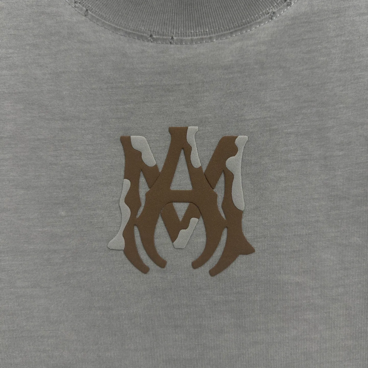 P170 𝙉𝙚𝙬⚜️AMl Amy》 2026 spring and summer new short-sleeved T-shirt, heavyweight pure cotton, washed and distressed, flocked and foamed letter personalized style Color: White Gray Purple Black Size: S M L XL XXL