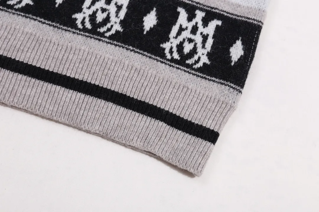 P300 AMIRI new style neckline personalized logo embroidered jacquard seahorse wool sweater Color: Gray Green Size: S M L XL XXL