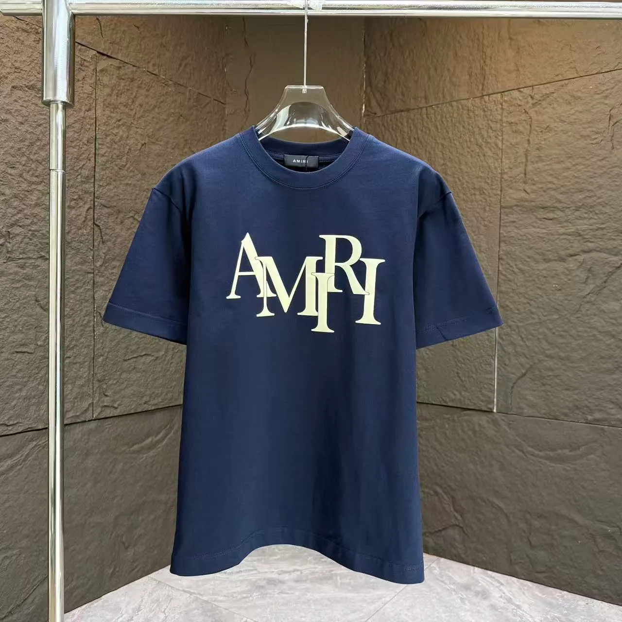 P140 AMIRI* 2025 autumn and winter new short-sleeved T-shirt, customized pure cotton letter logo, three-dimensional foaming, color: black, white, smart color, dark blue, code number: S M L XL XXL