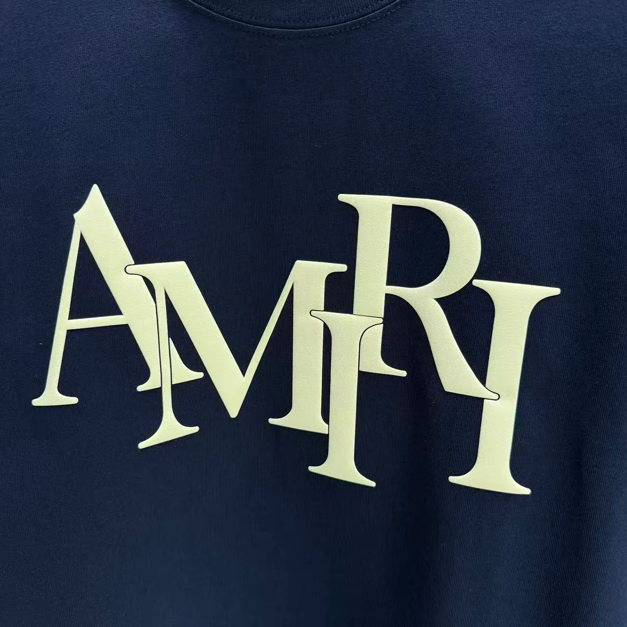 P140 AMIRI* 2025 autumn and winter new short-sleeved T-shirt, customized pure cotton letter logo, three-dimensional foaming, color: black, white, smart color, dark blue, code number: S M L XL XXL