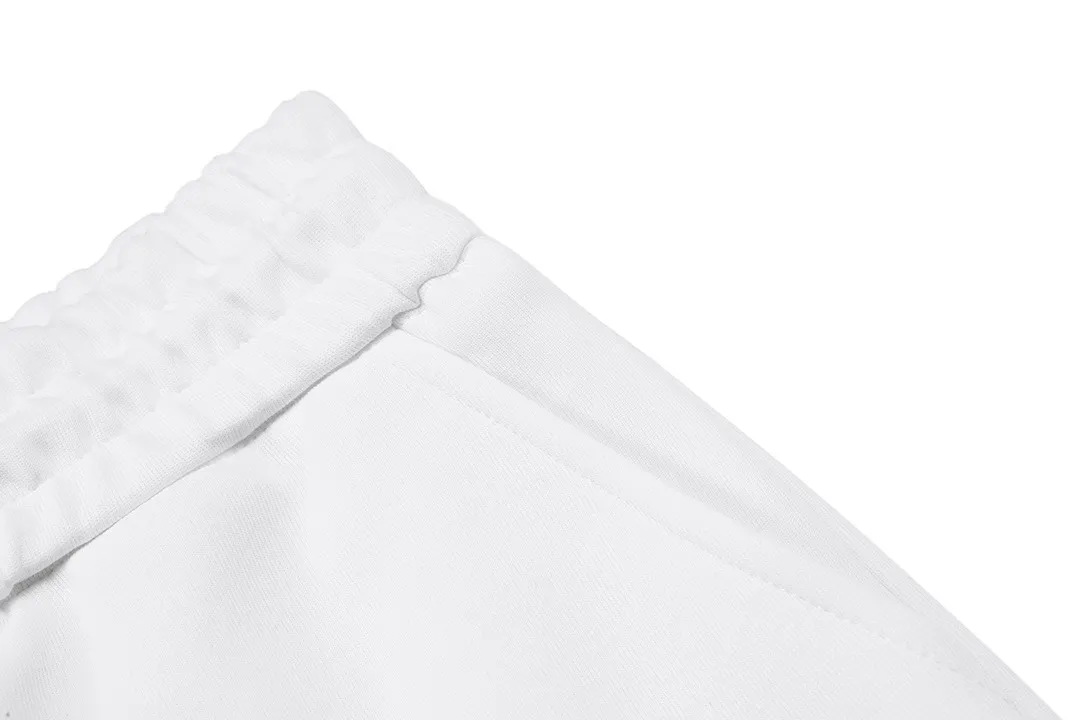 🅿️200 AMI 2025 new model, light luxury, embroidered love letter logo, essential for daily commuting for men and women, casual shorts ·Customized terry fabric ·Elastic + drawstring adjustable waistband ·Imported machine high-density embroidery technology ·Waist label, hangtag, three wash marks complete Color: White Size: M L XL XXL XXXL