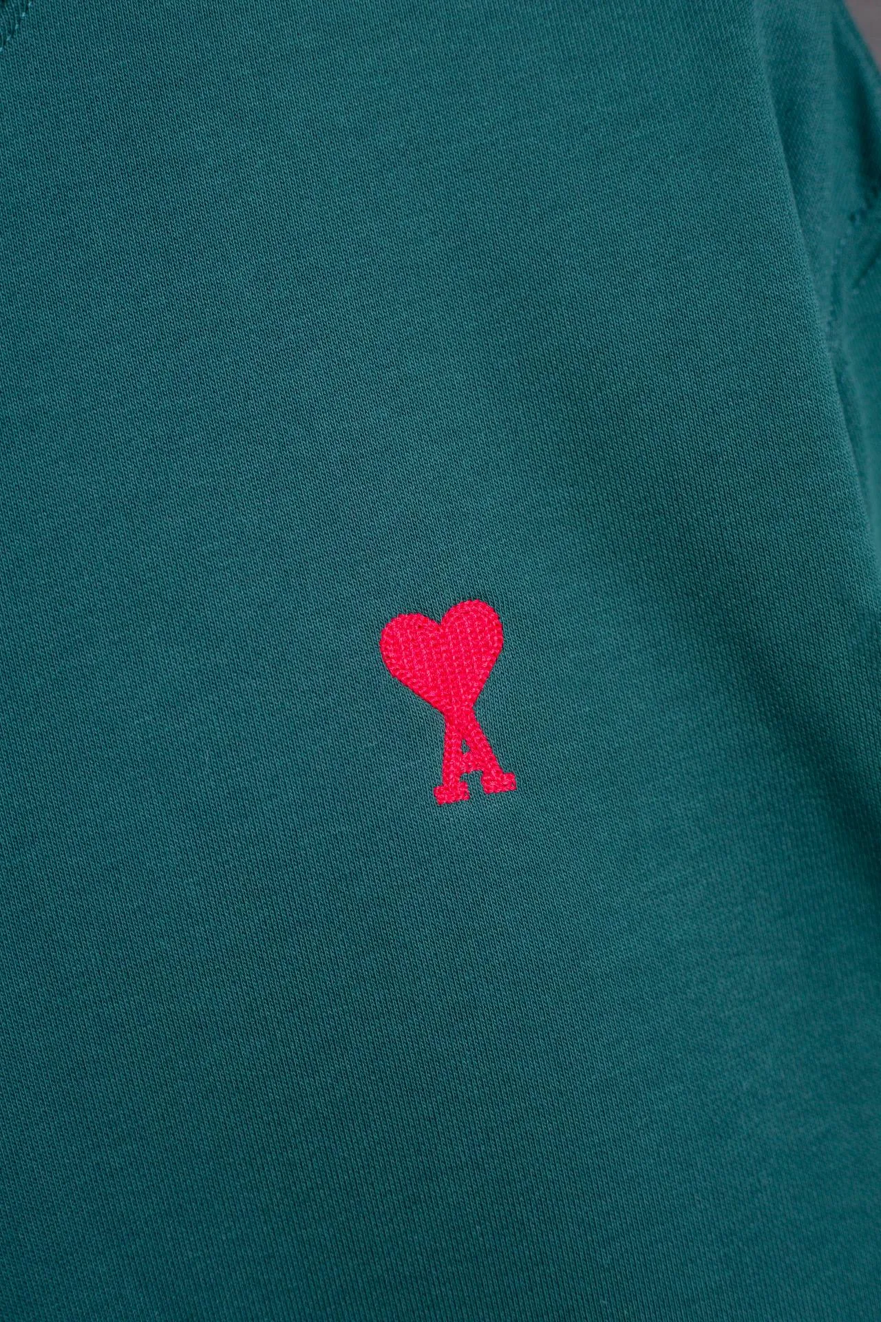 P146 Exclusive background picture AMI 25 autumn and winter new classic little love embroidered pullover sweatshirt Customized 360g pure cotton fabric High version New main wheat Washed wheat Same style for men and women Color: dark green Size: S-XL