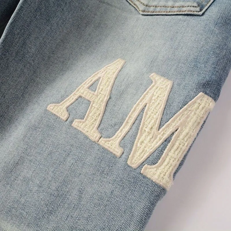 #M06 P168💰 AMIRI patch embroidery jeans trousers AMIRI high street basic ripped tight elastic jeans trousers amiri brand jeans break the production process and cutting of the original jeans, the fabrics are softer and more comfortable Hand-sewn collar label Customized logo buttons Genuine leather tag Color: blue Size: 30-32-34-36