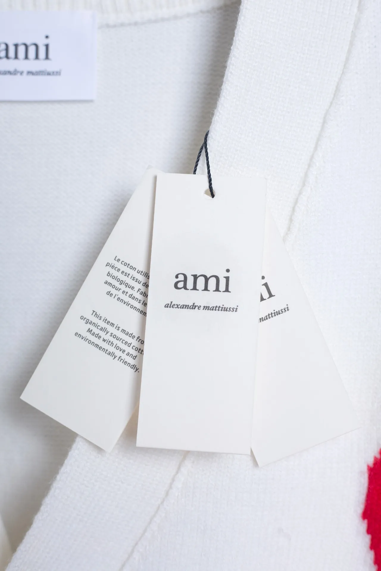 P186 Style No.: MQ802 AMI Classic Big Love Series Jacquard Cardigan Sweater Highest Version Supports Comparison Color: White Red Heart, Size: S-XL