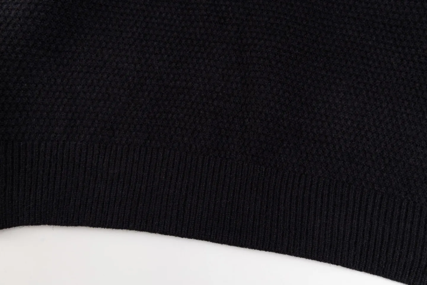 P300 top version AMIRI/AMIRI classic letter logo embroidered knitted casual crew neck sweater, same style for men and women, couple style - Color/Color: Black - Size/Size: S——XXL