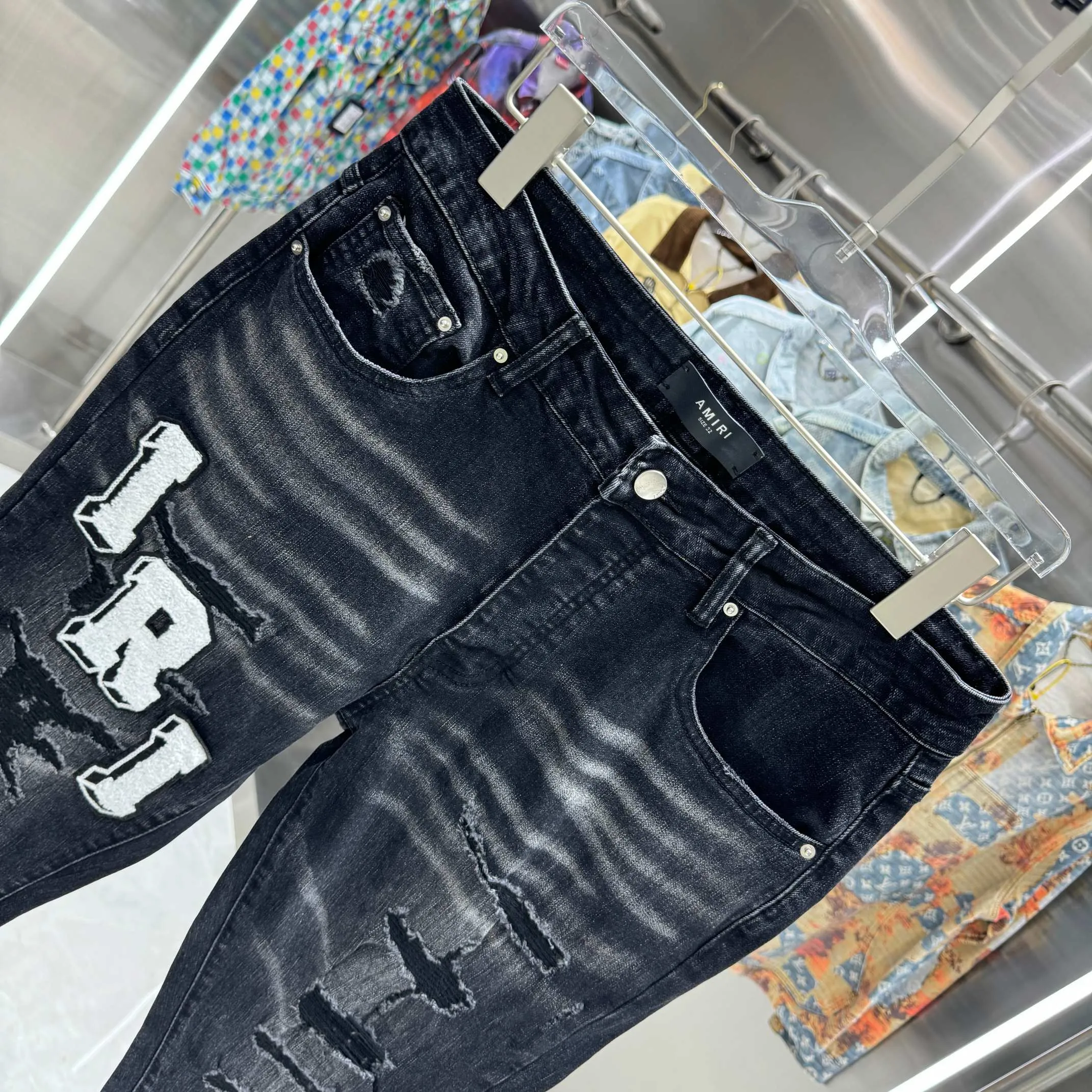 P290 Amiri ripped letter straight velvet embroidery craft street fashion slim fit stretch jeans Color Black Size 30 32 34 36 38