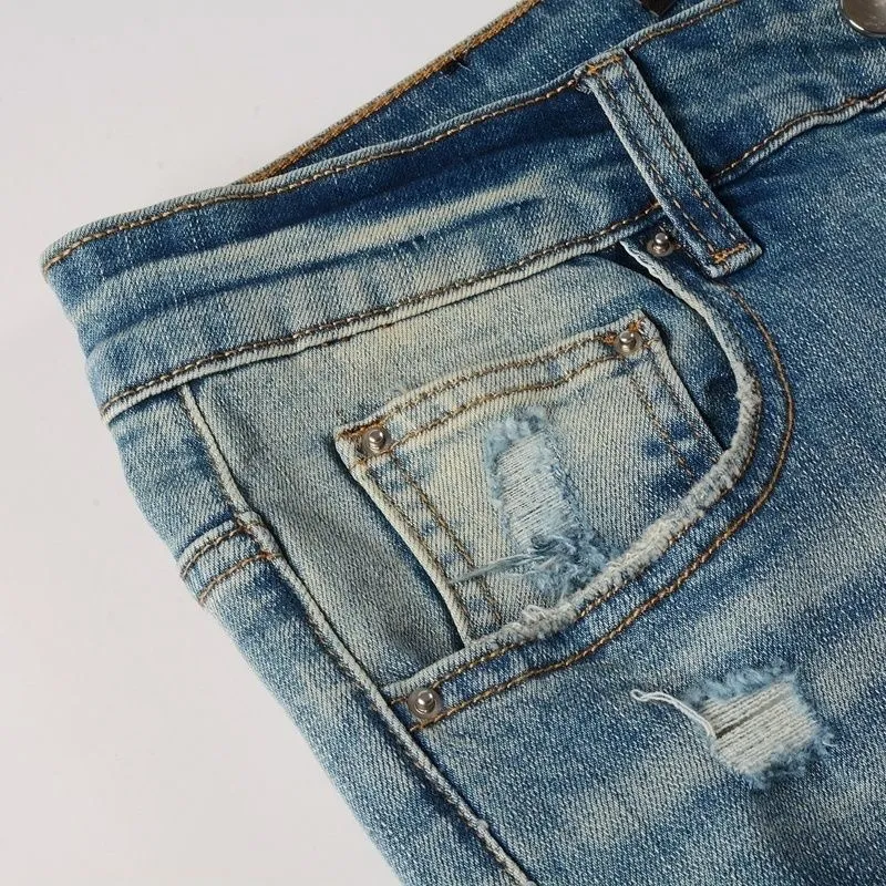 #M65 P168💰 AMIRI patch embroidery jeans trousers AMIRI high street basic ripped tight elastic jeans trousers amiri brand jeans break the production process and cutting of the original jeans, the fabrics are softer and more comfortable Hand-sewn collar label Customized logo buttons Genuine leather tag Color: Picture color Size: 30-32-34-36