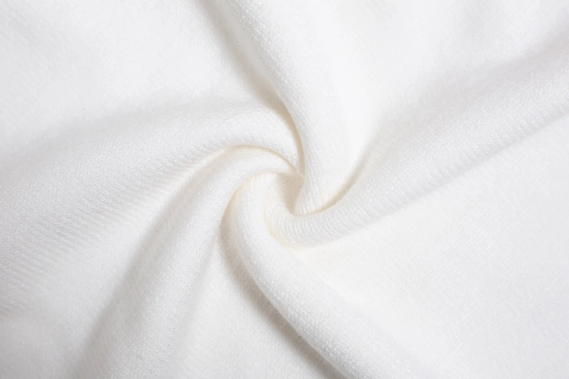 P170 AMI's new classic love chapter crew neck sweater, the highest version, supports comparison, color: white, size: S-XL