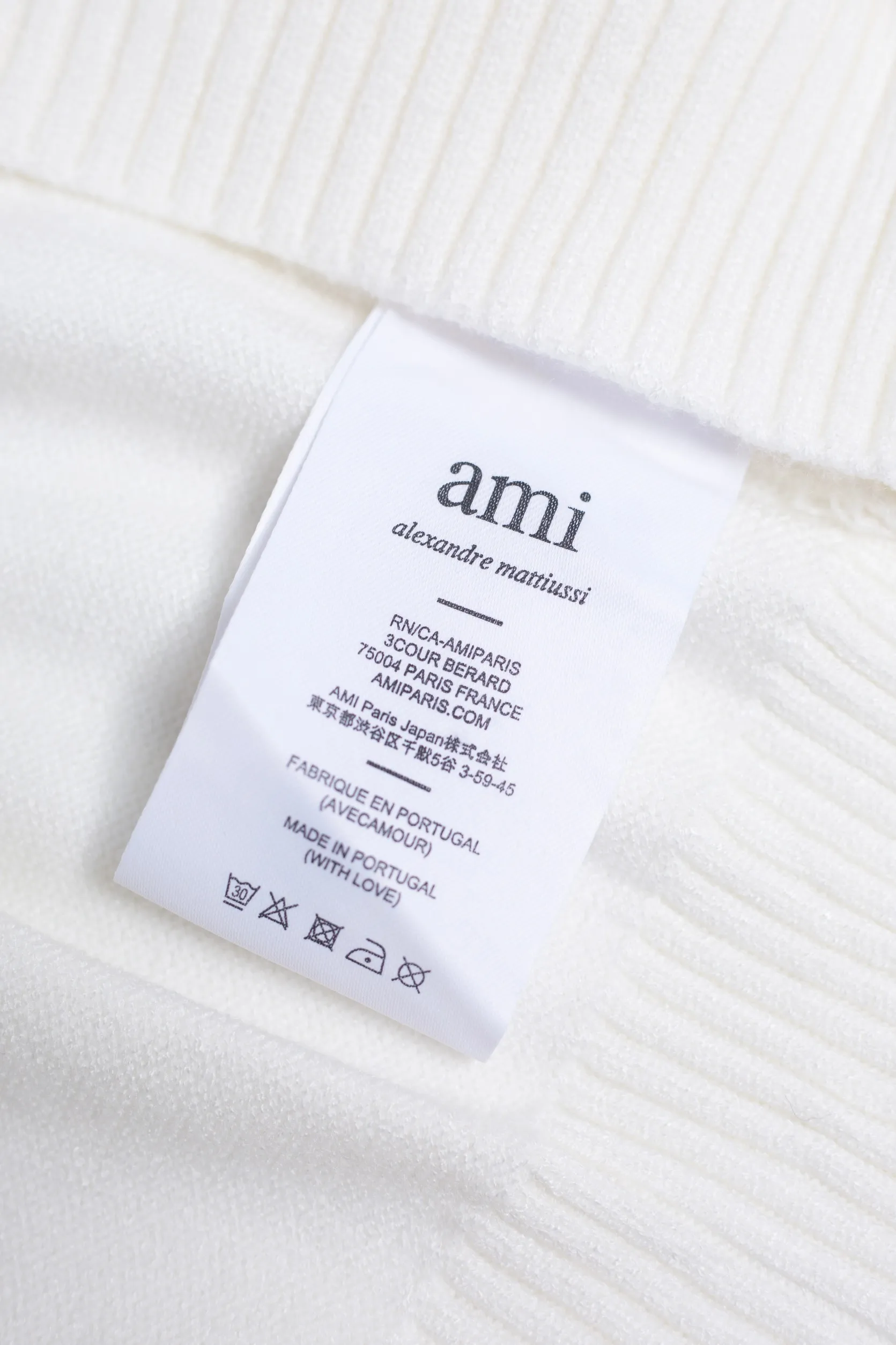 P170 AMI's new classic love chapter crew neck sweater, the highest version, supports comparison, color: white, size: S-XL