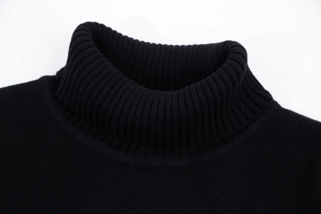 CYA63# AMI Paris 22 autumn and winter new Ami de Coeur love striped classic turtleneck sweater for men and women Color: black white Size: S-XL