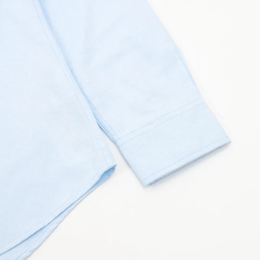 🅿️500 AMI Paris small love embroidered long-sleeved shirt. Customized high-quality flexible Oxford cotton, imported machine embroidery technology, high precision, smooth and delicate lines. The fabrics have been washed, with better hand feel and texture. It is not easy to deform, shrink, or fade. It maintains long-term beauty, customized accessories, loose fit. Size: 38-44