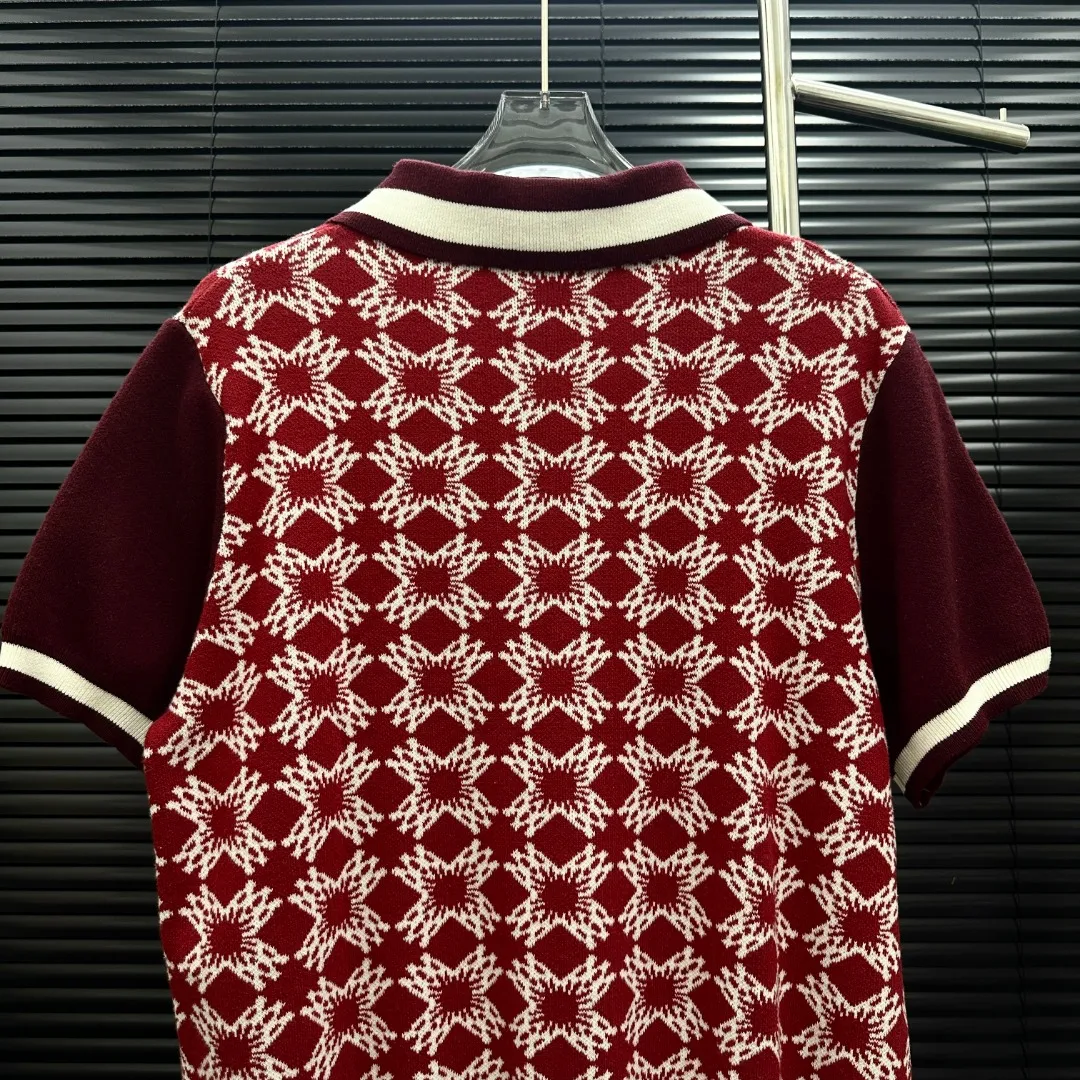 P280 Style: AMIRI full-print knitted POLO short sleeves Size: S-XXL Fabric: Wool blend Accessories: Full set of customized original accessories No gender distinction, same style for men and women