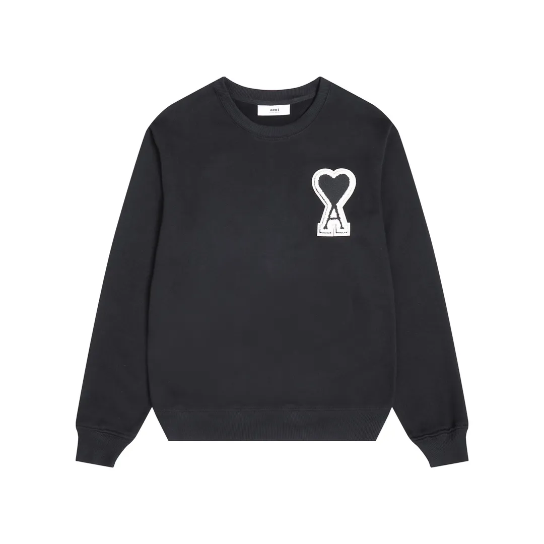 P150 Style No. 204 2025 embroidered large chapter style (with matching straight-leg sweatpants without color difference) AMI 2025 autumn and winter classic large chapter round neck sweatshirt 15 colors to meet everyone's needs. The fabric is made of 380 grams of pure cotton fabric, which is thick and textured. The whole network's counters purchase quality supporting output, which perfectly restores the genuine Zhang Zi. All thick wool knits are used. The absolute quality can be compared with any store in the market at will. There is no color difference in the fixed-dyed threads. The detailed accessories and tag packaging are all 1:1 with the genuine products. The ingenuity spirit gives back to customers.   Color: black with black seal Size: S M L XL