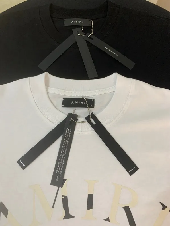 704 model P114 AMIRI real shot black white hanging shot S. M. L. XL