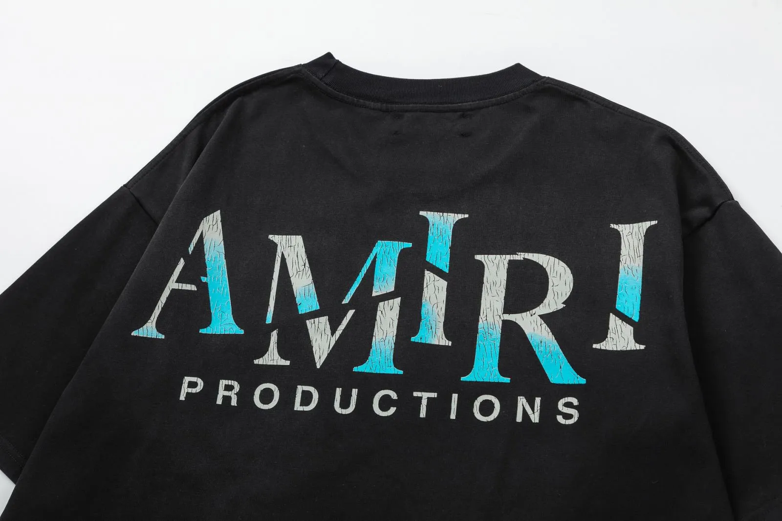 8009#P150amiri washed model with cracked printed logo, made of 300g fabric, color: black. Size: S M L XL
